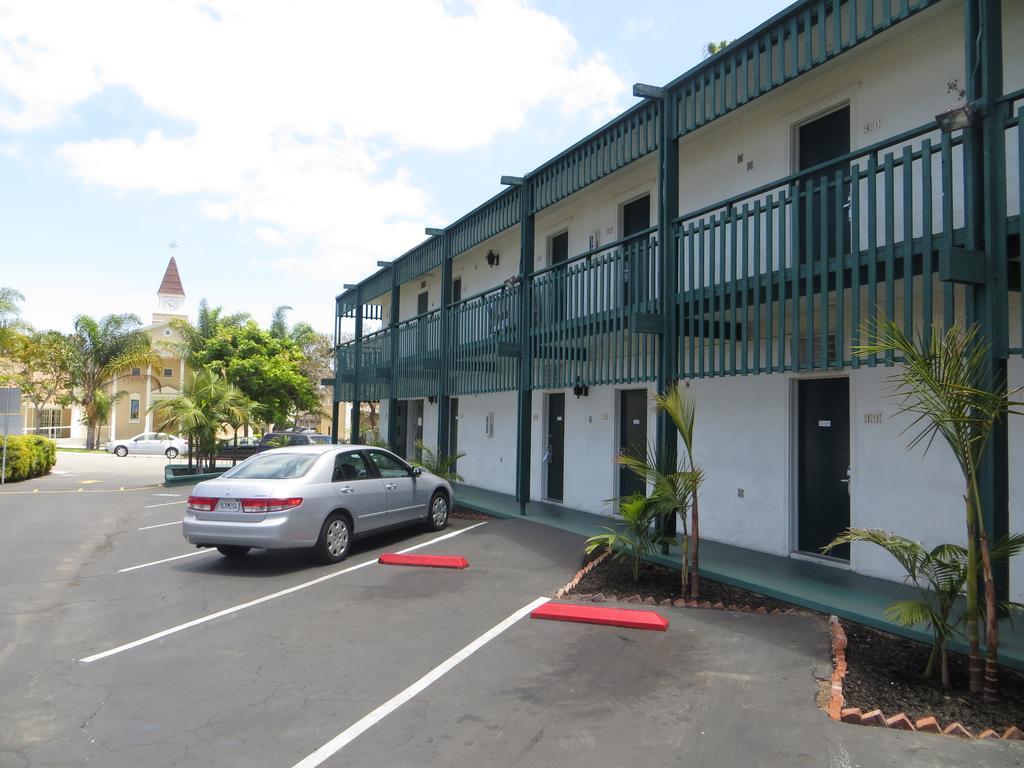 Americas Best Value Inn Loma Lodge Сан Диего Екстериор снимка