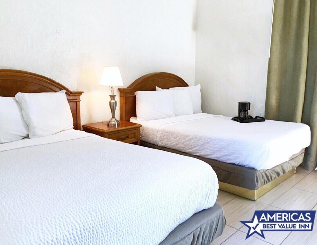 Americas Best Value Inn Loma Lodge Сан Диего Екстериор снимка